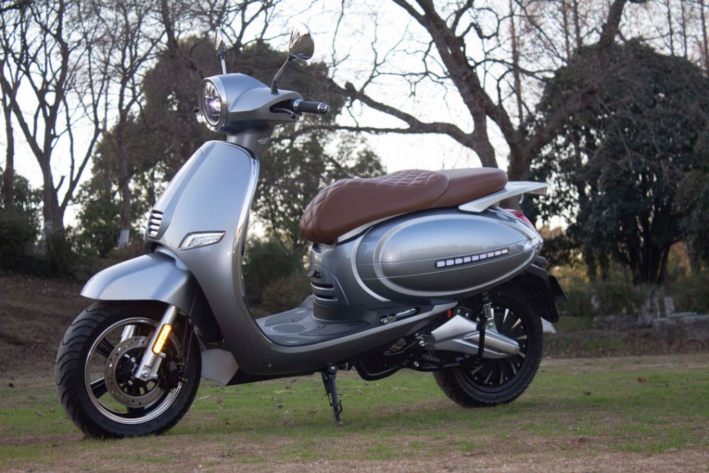 Exploring Future Urban Mobility Vespa-Style Electric Moped for Adults, 2 Seater - Cyclemix